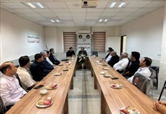 برگزاری جلسه خیرین سلامت با حضور فرماندار، مدیر شبکه بهداشت و درمان و جمعی از خیرین شهرستان در محل شبکه بهداشت و درمان اصلاندوز
