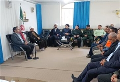 دیدار فرماندار و مسئولان شهرستان به مناسبت هفته دولت با امام جمعه شهرستان اصلاندوز